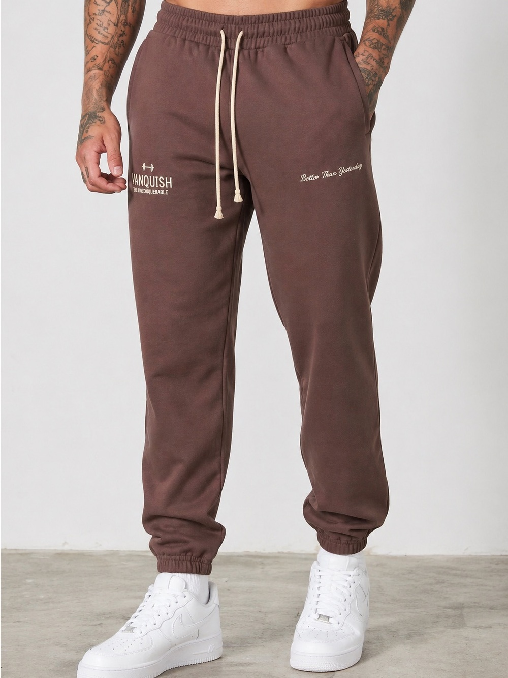 Vanquish Brown Graphic Drawstring Jogger Sweatpants